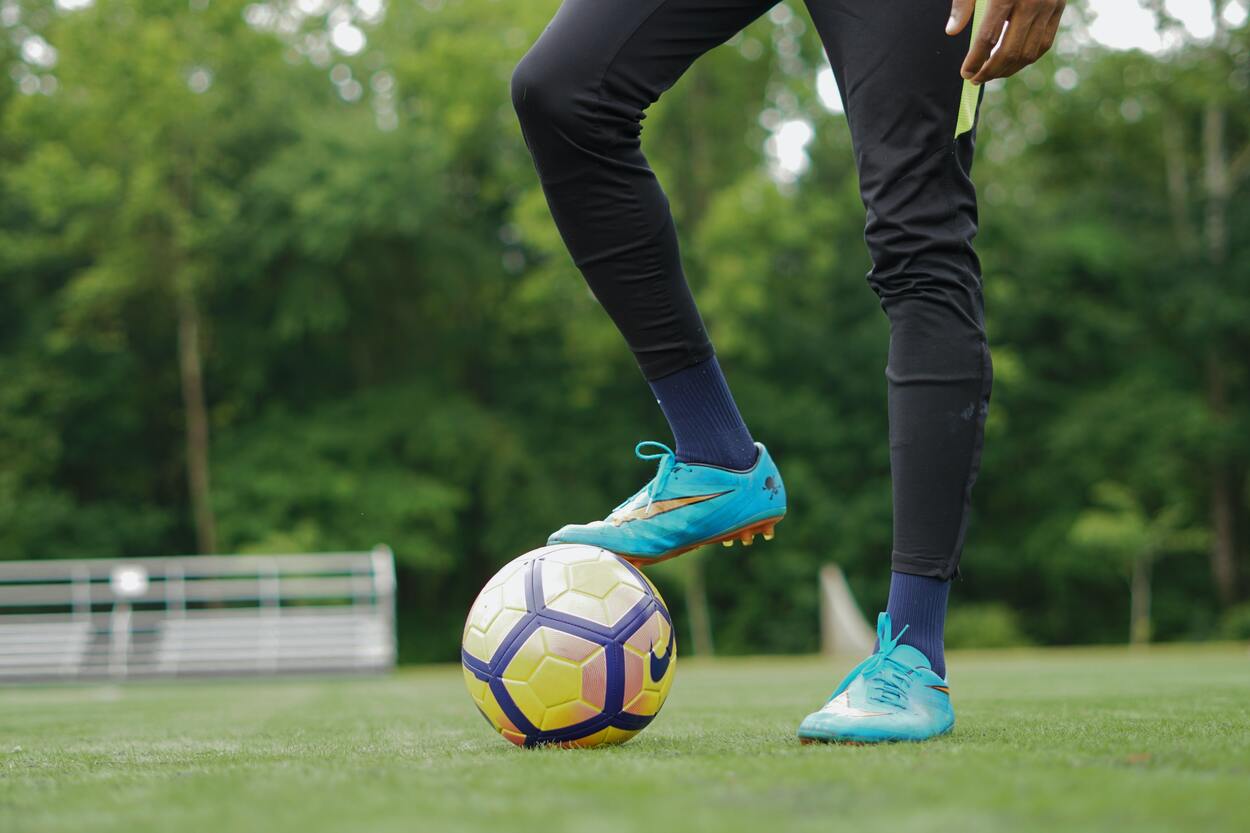 Fuel Your Game: Best Energy Drink for Soccer Performance
