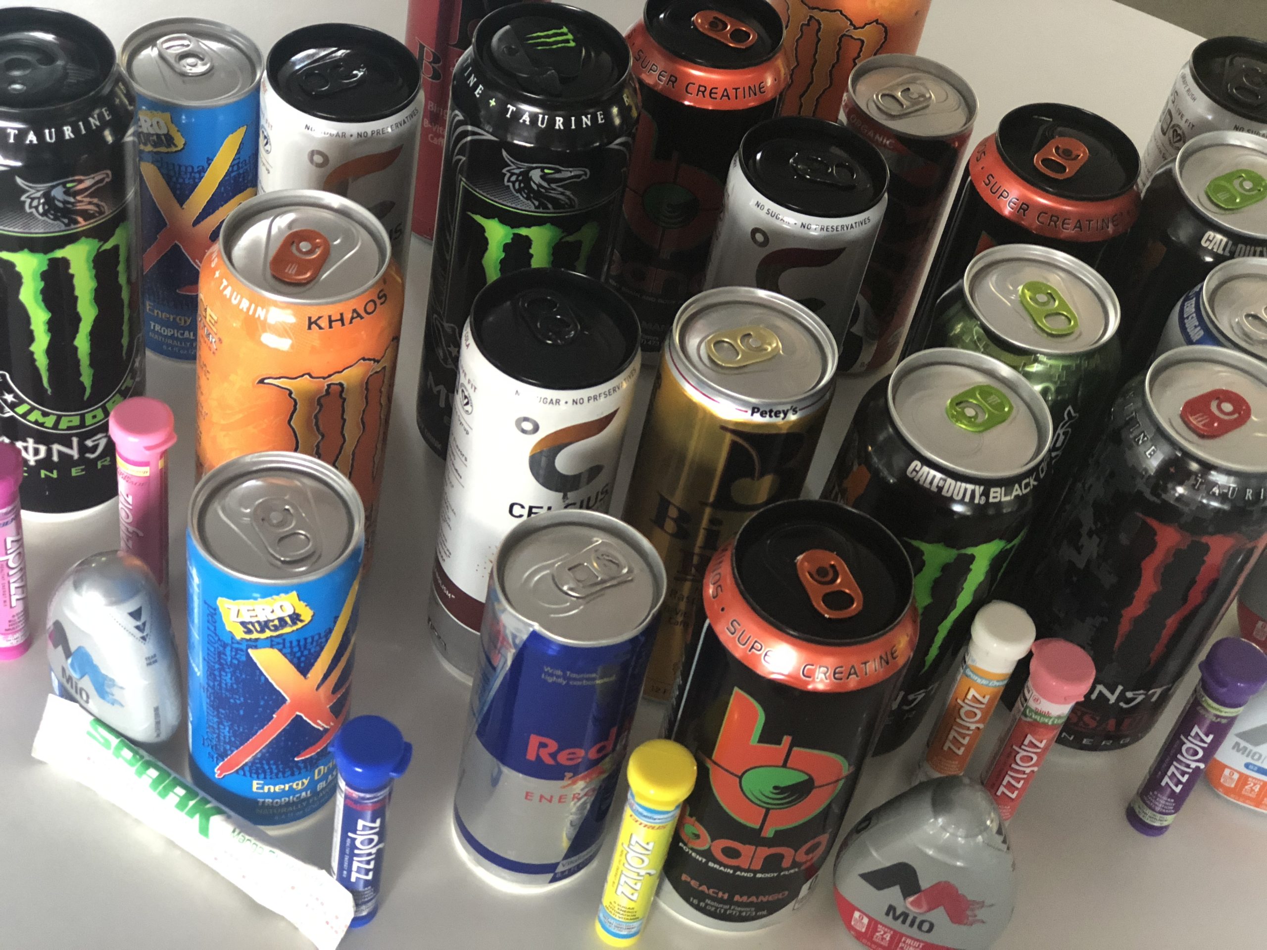Best Non-Carbonated Energy Drinks (No Fizz)